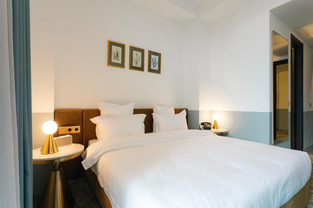 Castor & Pollux Hotel Tbilisi Ngoại thất bức ảnh