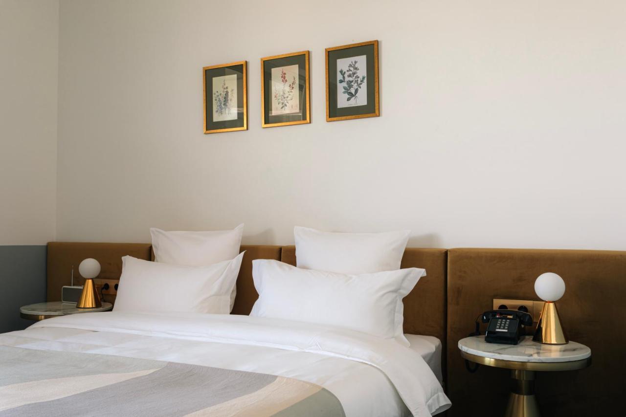 Castor & Pollux Hotel Tbilisi Ngoại thất bức ảnh