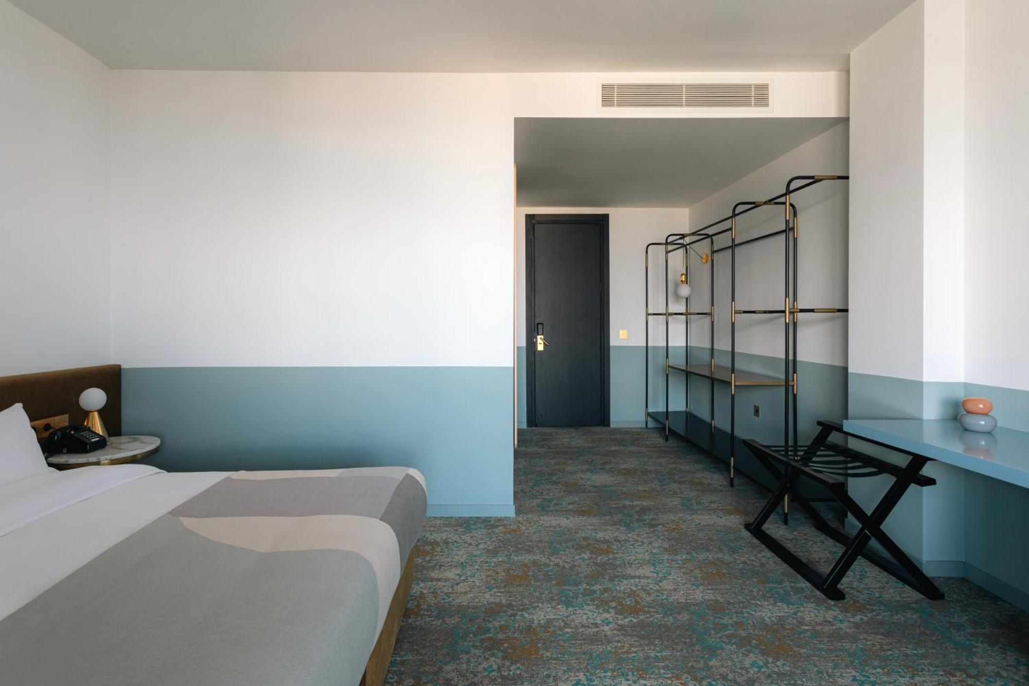 Castor & Pollux Hotel Tbilisi Ngoại thất bức ảnh