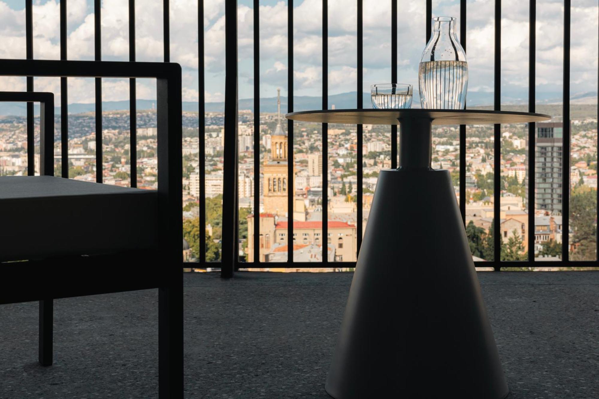 Castor & Pollux Hotel Tbilisi Ngoại thất bức ảnh