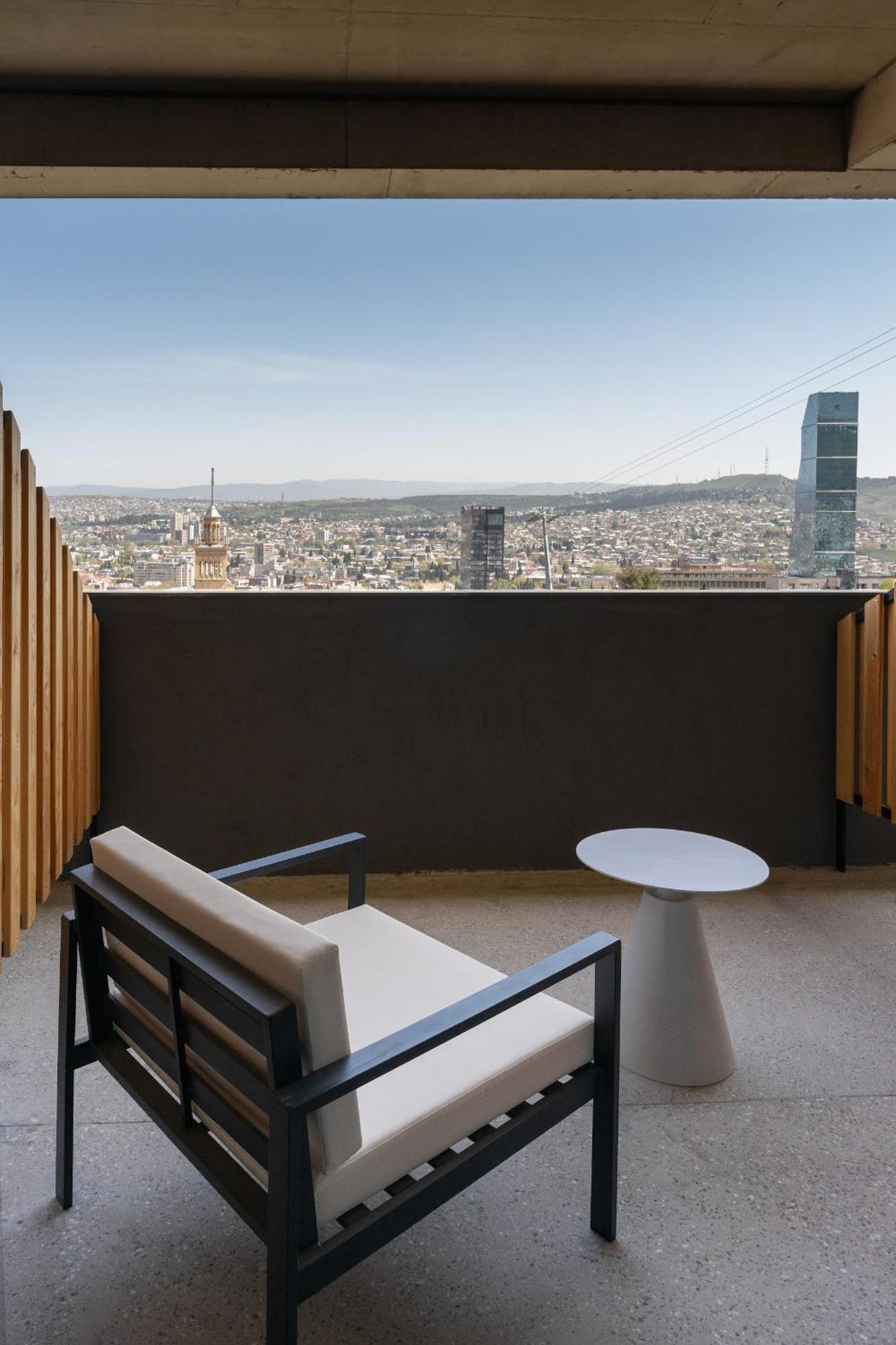 Castor & Pollux Hotel Tbilisi Ngoại thất bức ảnh